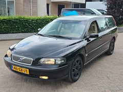 Volvo V70 - 2.4 Comfort Line apk 12-01-2027