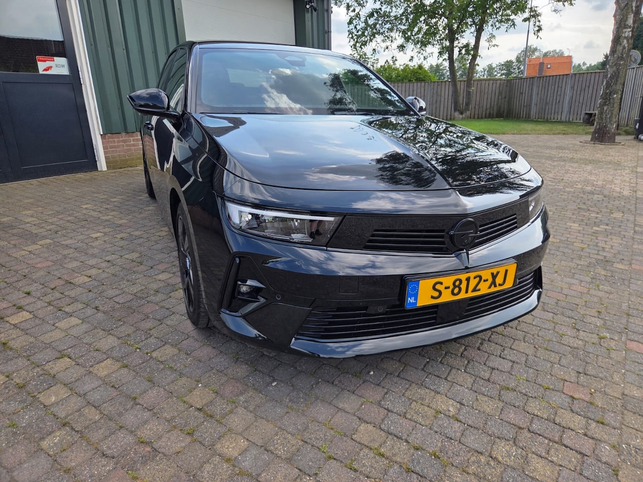 Opel Astra - 1.2 GS Line - AutoWereld.nl