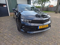 Opel Astra - 1.2 GS Line