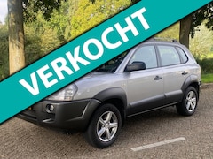Hyundai Tucson - 2.0i Active 2006 trekhaak keurig onderhouden nieuwe koppeling+distributieriem rookvrij rij