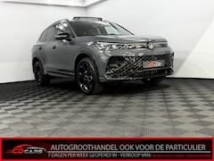 Volkswagen Tiguan - 1.5 eHybrid R-Line Edition Plug-in 272 PK Panoramadak, 360 Camera, Trekhaak, Leder, Head-u