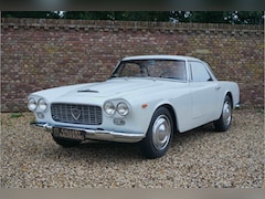 Lancia Flaminia - GT 3C 2500 Touring Coupe Restored in the '90s - and more recently the carburetors were com