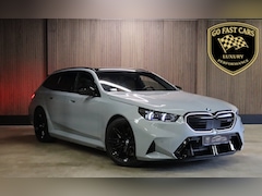 BMW 5-serie Touring - M5|B&W|Pano|Hud|Stoelvent|360|2026|Fabrieksgarantie|2tone|727pk|Driving Assistant Pro|Carb