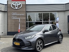 Toyota Yaris - HYBRID 115 DYNAMIC COMFORT PACK STOEL/STUURVERW PARK-SENSOREN BLIND-SPOT APPLE/ANDROID KEY