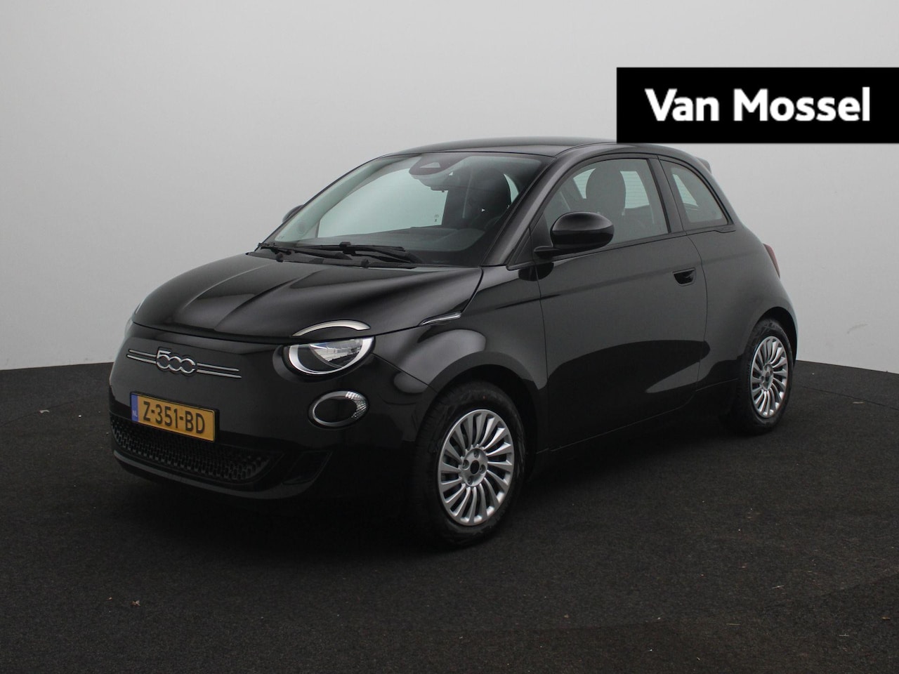Fiat 500e - 42 kWh | Direct Leverbaar | VAN MOSSEL VOORRAADVOORDEEL | - AutoWereld.nl