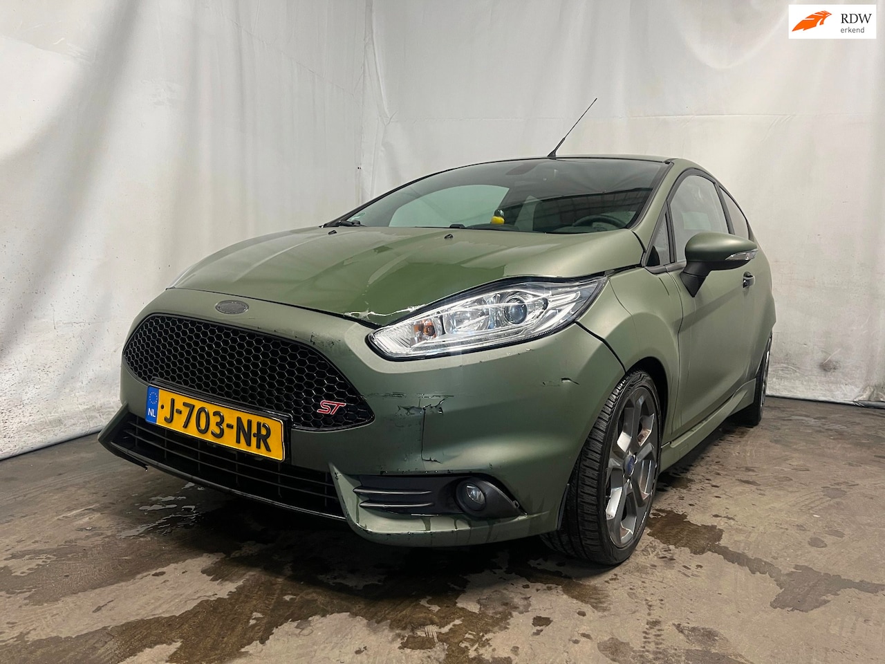 Ford Fiesta - 1.6 ST2 SCHADEAUTO!! - AutoWereld.nl