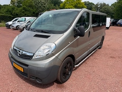 Opel Vivaro - 2.0 CDTI L2H1 / Rolstoelbus / Cruise / Airco / Netjes