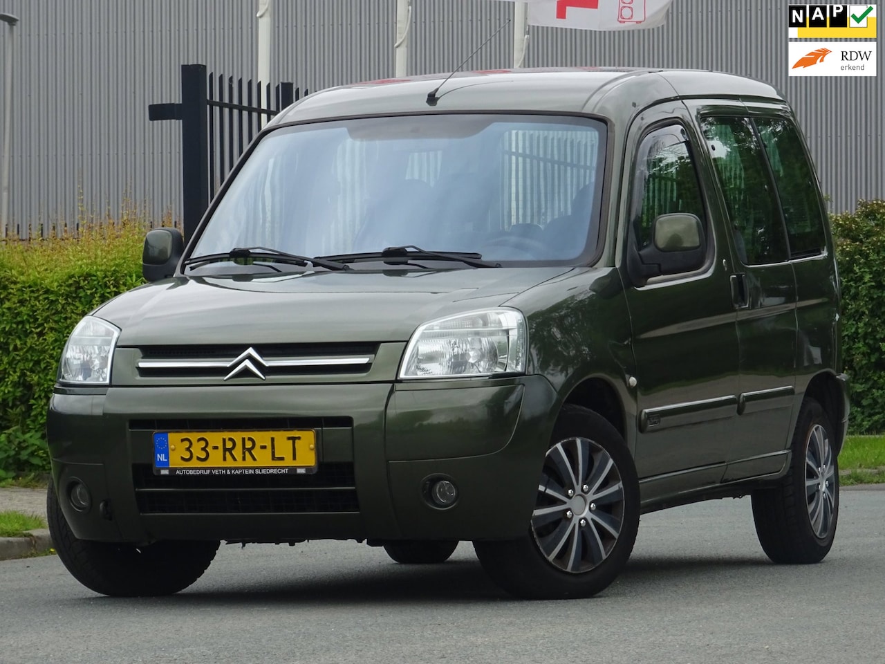 Citroën Berlingo - 1.6i Multispace Attraction NAP/AIRCO/CRUISE - AutoWereld.nl