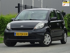 Daihatsu Sirion 2 - 1.3-16V Comfort NAP/AIRCO/APK 30-06-2027