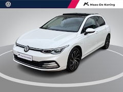 Volkswagen Golf - 1.4eHybrid 150kW/204PK Style DSG · Panoramadak · Trekhaak · Apple/Android Car Play · Camer