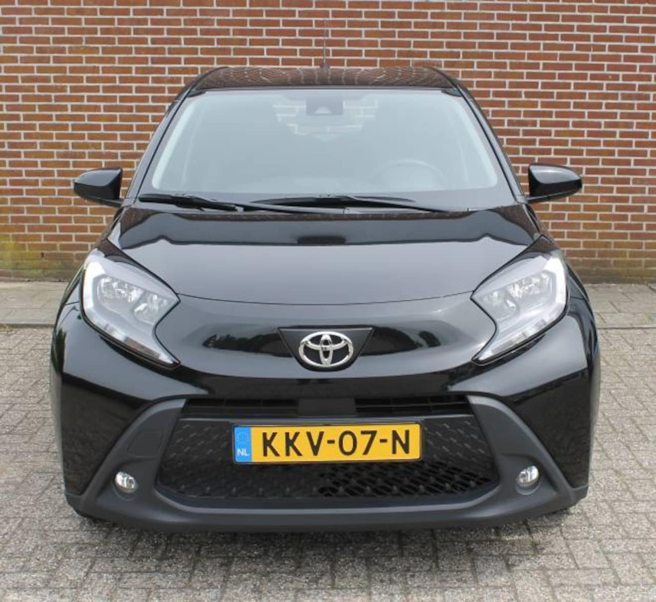 Toyota Aygo X - 1.0 VVT-i MT play 1.0 VVT-i MT 72pk Play