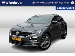 Volkswagen T-Roc - 1.5 TSI 150pk R-Line DSG Automaat / Navigatie / LM 18 inch / LED / Parkeersensoren / Camer