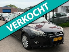 Ford Focus - 1.6 TI-VCT First Edition 2e eigenaar dealer onderhouden luxe uitvoering airco cruis contro