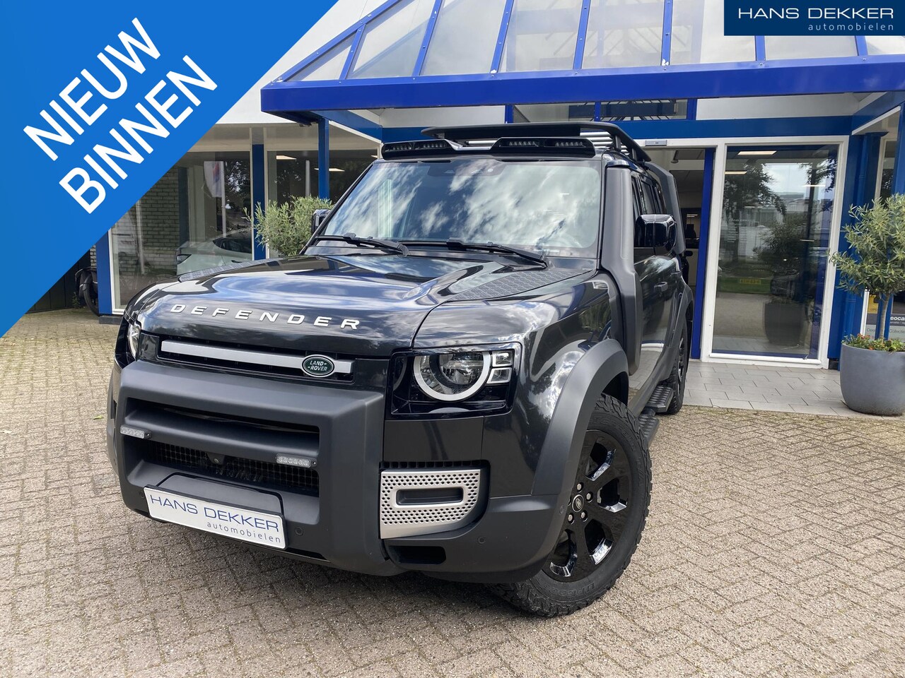 Land Rover Defender 110 - 3.0 D200 MHEV Zeer stoere uitvoering - AutoWereld.nl