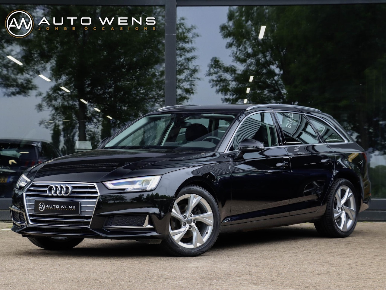 Audi A4 Avant - 35 TFSI Sport Edition 150pk | Clima | Trekhaak | Elek Achterklep - AutoWereld.nl