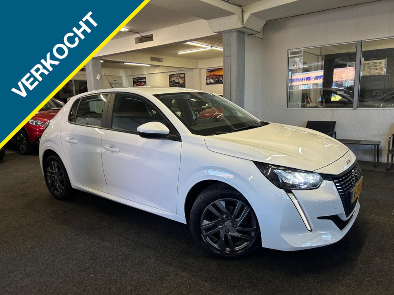 Peugeot 208 - 1.2 PT Active Pack*NAP*Carplay*NAVI*Cruise*2021 - AutoWereld.nl