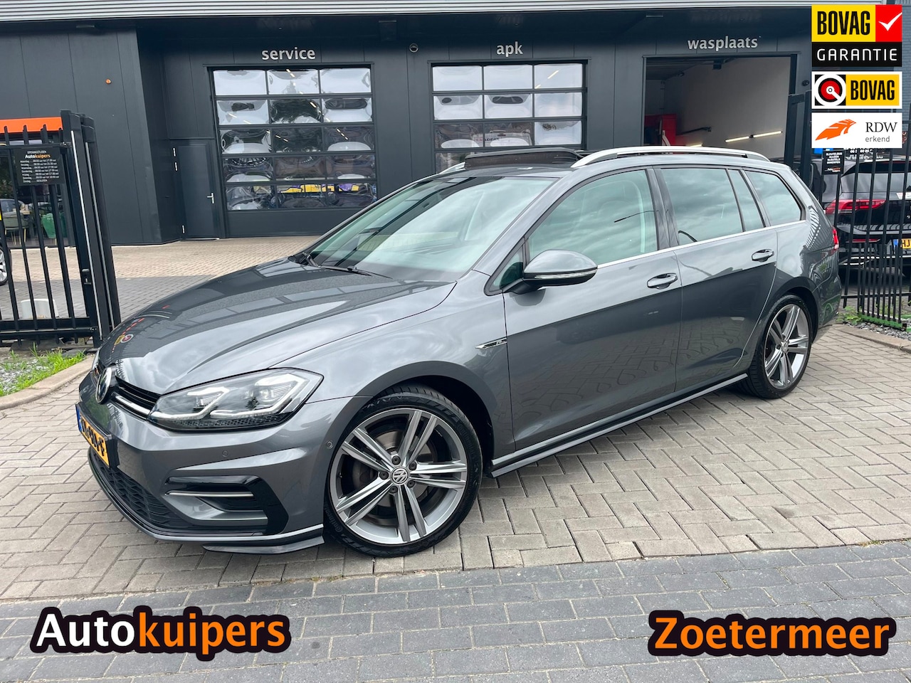 Volkswagen Golf Variant - 1.5 TSI Highline 1.5 TSI Highline, Schuifdak, virtual cockpit - AutoWereld.nl