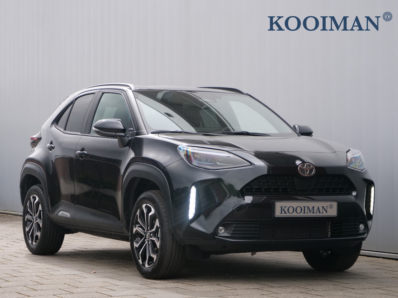 Toyota Yaris Cross - 1.5 Hybrid 115 Dynamic Automaat DAB / Apple Carplay / Camera / 17 inch / Stoelverwarming - AutoWereld.nl