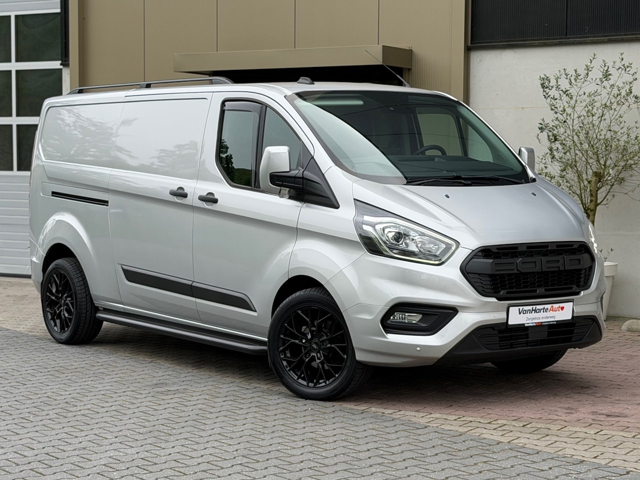 Ford Transit Custom - 320|2.0 TDCI|L2H1|Raptor|Marge - AutoWereld.nl