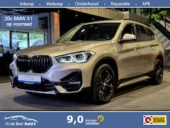 BMW X1 - xDrive25e High Executive Sportline | Bruin leder | Camera | HUD | Trekhaak | 4x4