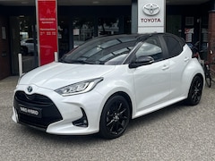 Toyota Yaris - 1.5 Hybrid Executive HEAD-UP KEYLESS JBL-AUDIO STOEL/STUURVERWARMING PARK-SENSOREN LM-VELG