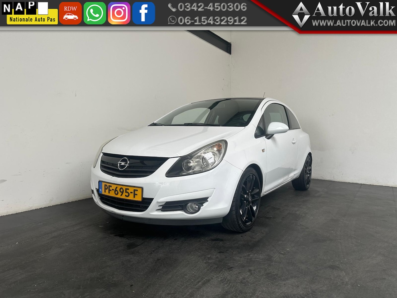 Opel Corsa - 1.2-16V Color Edition Airco. Elek. Pakket! - AutoWereld.nl