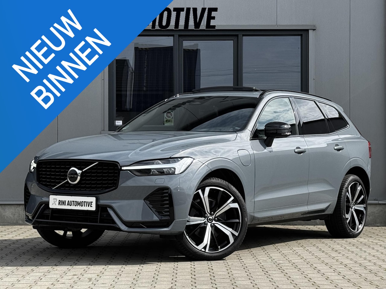 Volvo XC60 - 2.0 T8 Plug-in hybrid AWD R-Design Dark | 455 PK | Pano | 21 Inch | Camera - AutoWereld.nl
