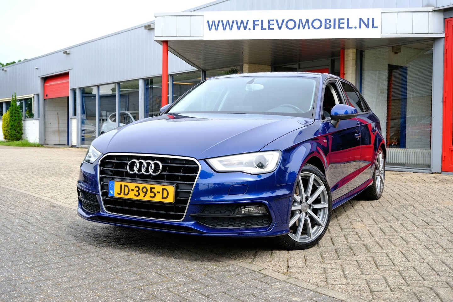 Audi A3 Sportback - 2.0 TDI 150pk Ambition/S-Line Pro Line S Aut. Xenon|Sportstoelen|Navi|Clima|LMV - AutoWereld.nl