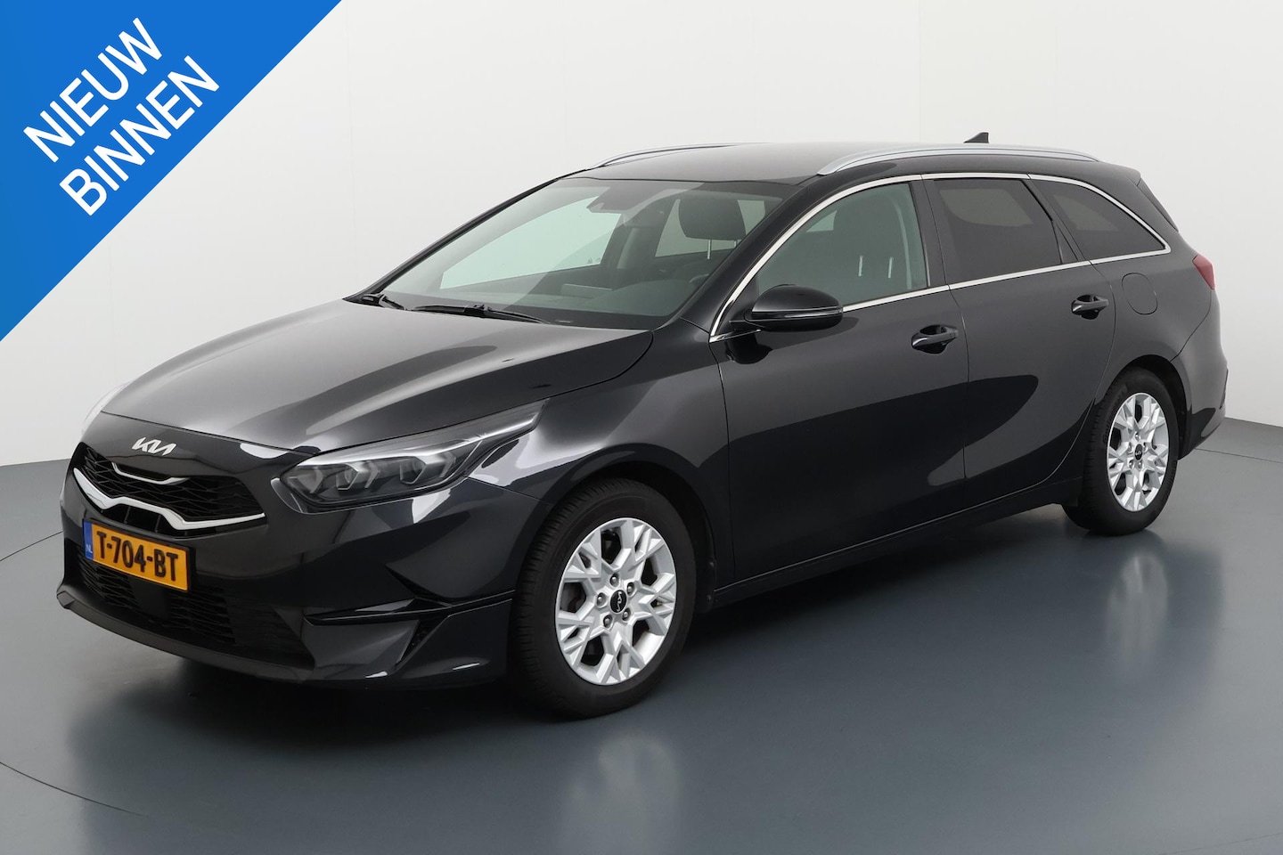 Kia Cee'd Sportswagon - CEED 1.5 T-GDI DYNAMICPLUSLINE I AUTOMAAT I ADAPTIVE CRUISE CONTROL I P-CAMERA I APPLE CAR - AutoWereld.nl