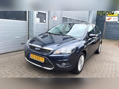 Ford Focus - 1.8 Limited 5DR 2009-Navi-Clima-Cruise-Trekhaak