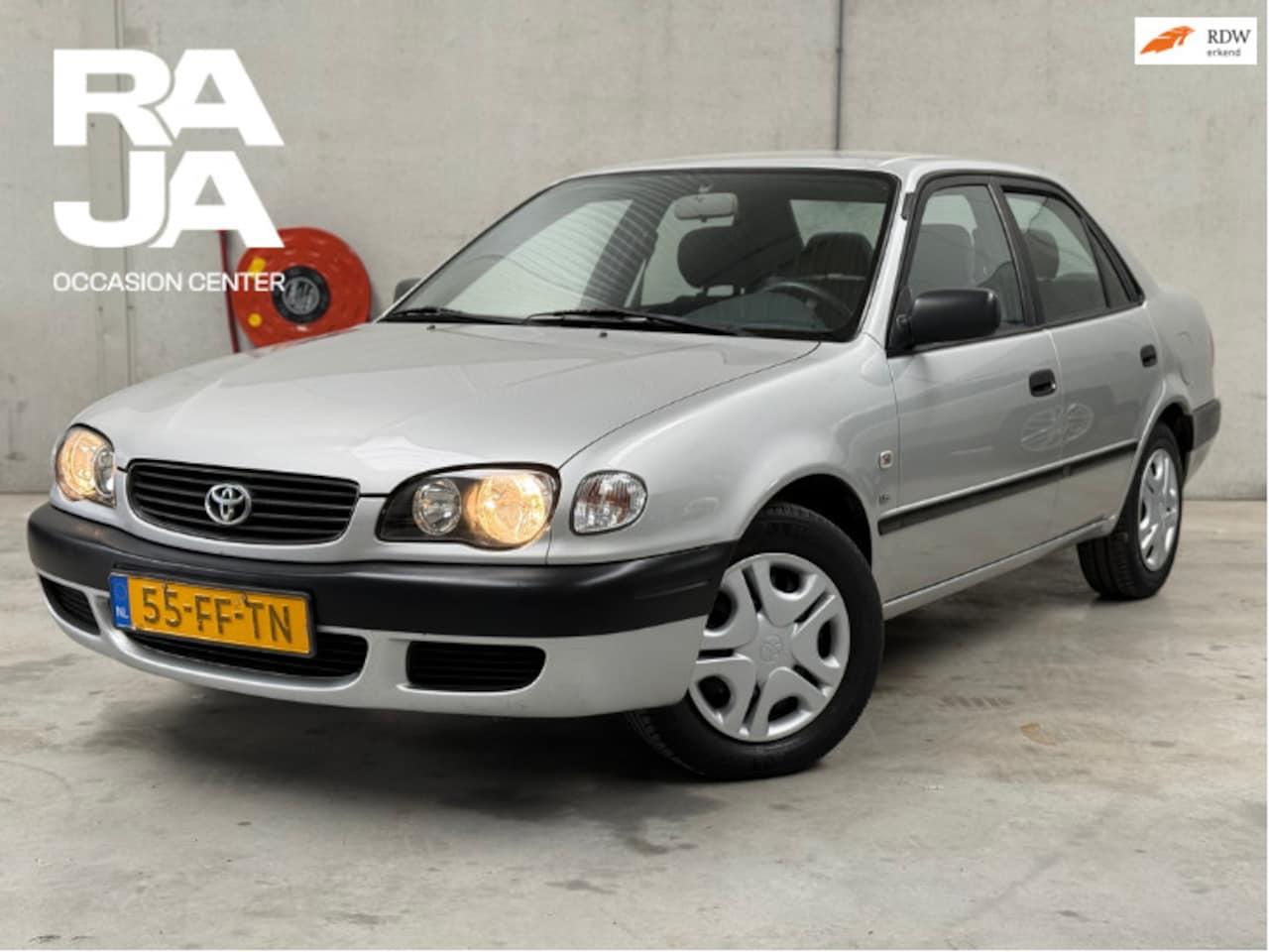 Toyota Corolla - 1.6 VVT-i Terra NAP Airco 1e Eig UNIEK - AutoWereld.nl