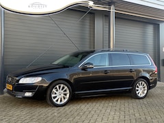 Volvo V70 - 2.0 T4 Dynamic Edition, Stoel/Stuur verwarming, Afn Trekhaak, Standkachel, Dodehoek, Nieuw