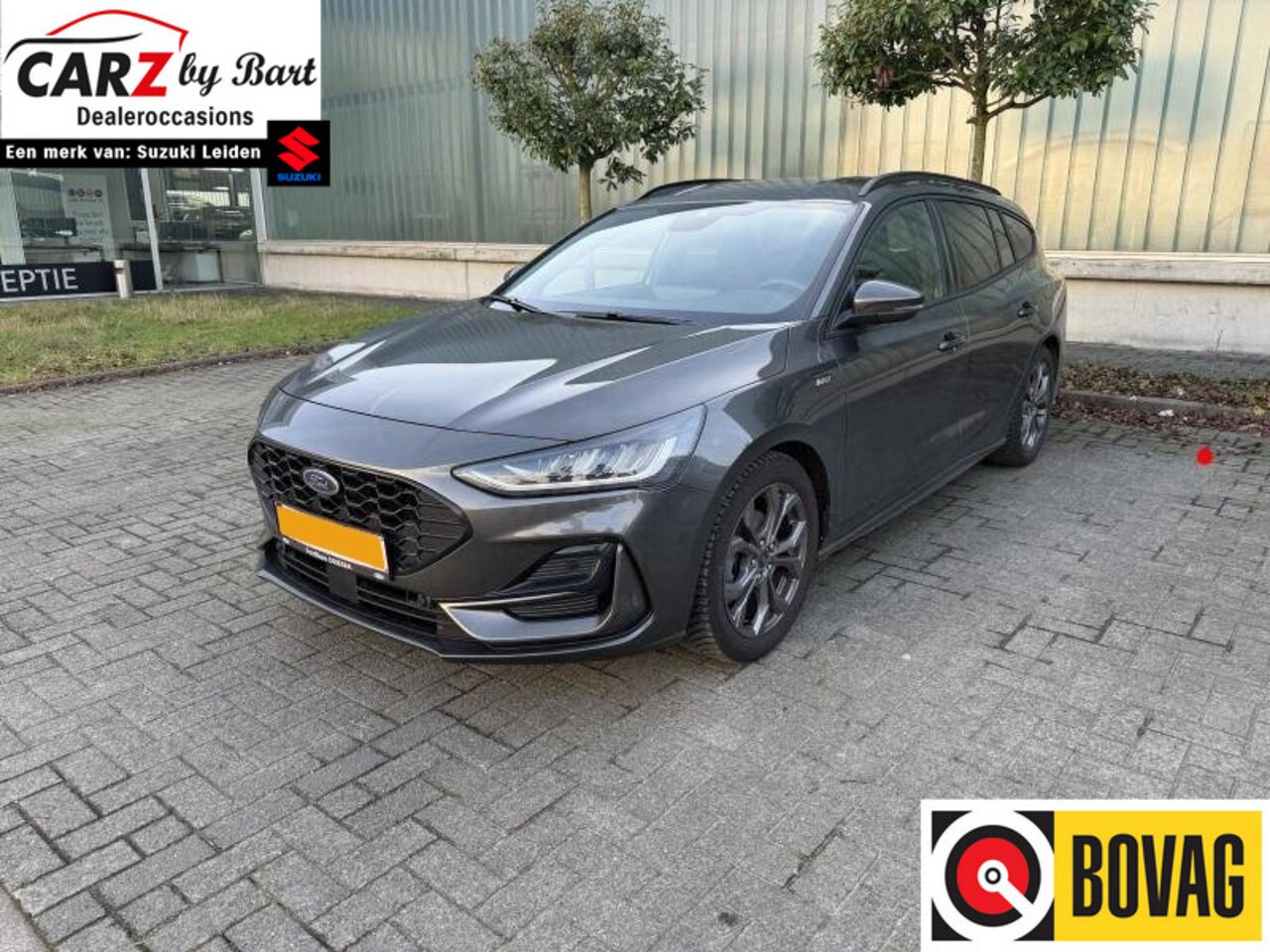 Ford Focus Wagon - 1.0 ECOBOOST HYBRID ST LINE X AUT. Navi | Stuur + Stoelverwarming | 4-seiz. banden! - AutoWereld.nl