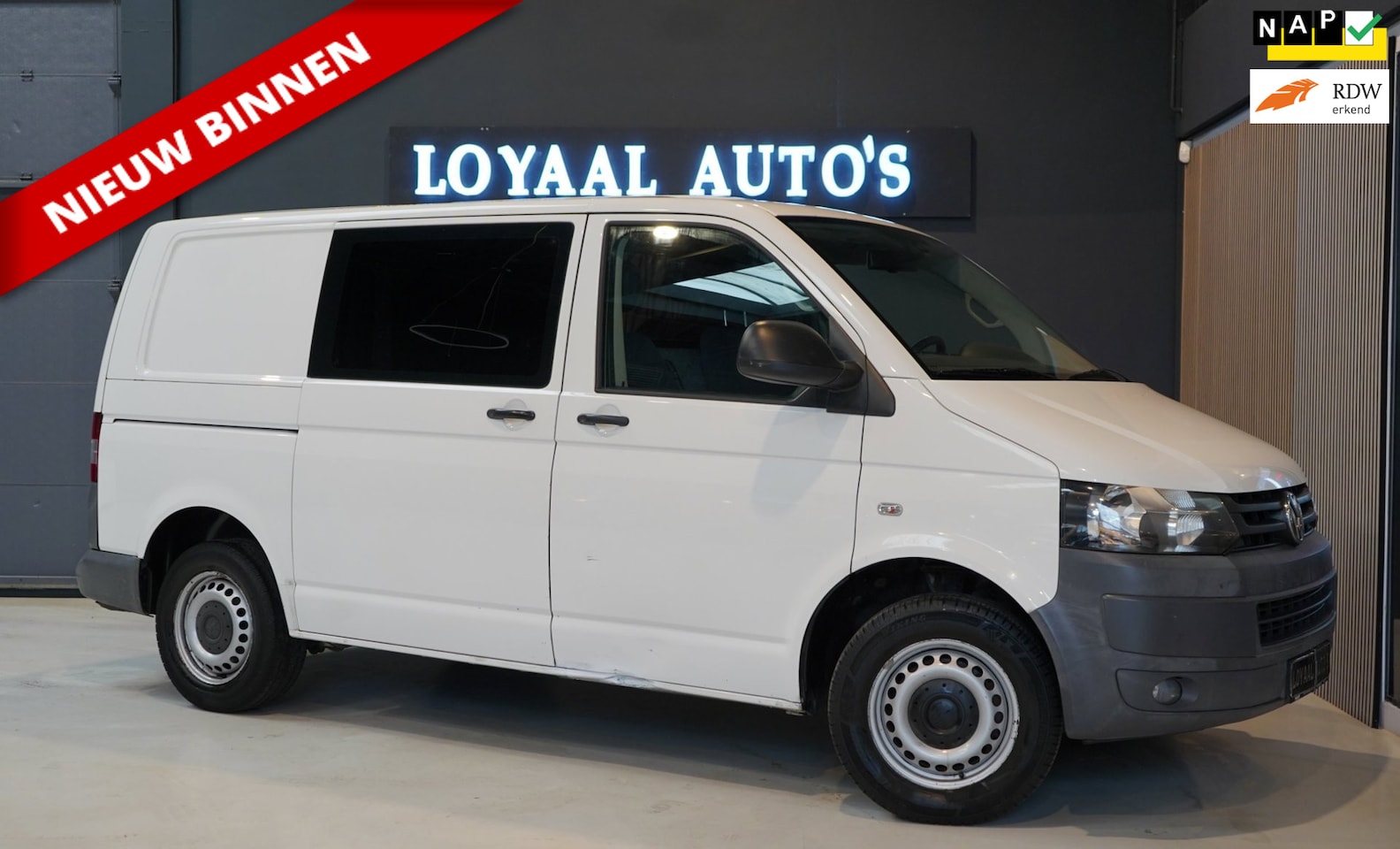 Volkswagen Transporter - 2.0 TDI L1H1 DC Budgetline | AIRCO | CRUISE | TREKHAAK | NAP | APK. - AutoWereld.nl