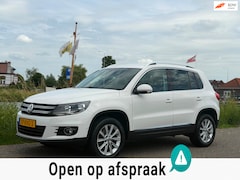 Volkswagen Tiguan - 2.0 TDI Sport&Style 4Motion DSG 1E EIG CLIMA CRUISE TREKHAAK