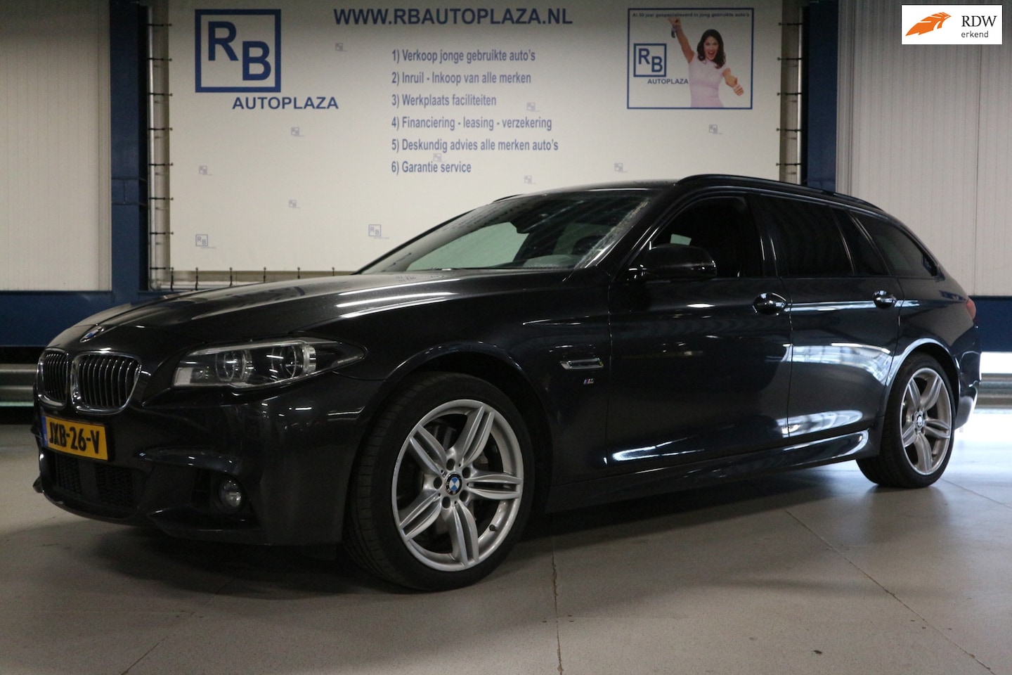 BMW 5-serie Touring - 535xi High Executive / FULL SERVICE / A-KWALITEIT / TOP DEAL ! ! ! ! - AutoWereld.nl