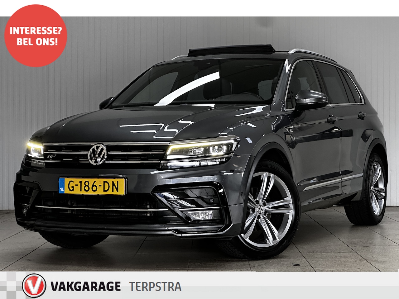 Volkswagen Tiguan - 1.5 TSI ACT R-Line/ Virtual Dashb./ Panorma-Dak/ 19'' LMV/ LED Koplampen/ Keyless/ Apple + - AutoWereld.nl