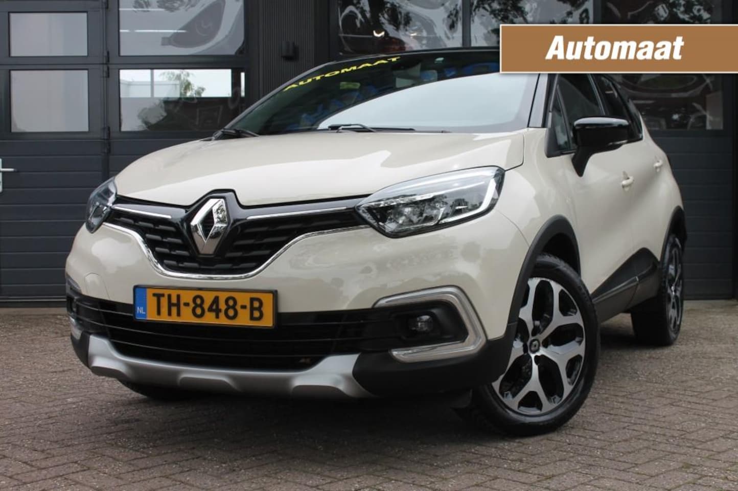 Renault Captur - 1.2 TCE INTENS Automaat / Trekhaak / led Verlichting - AutoWereld.nl