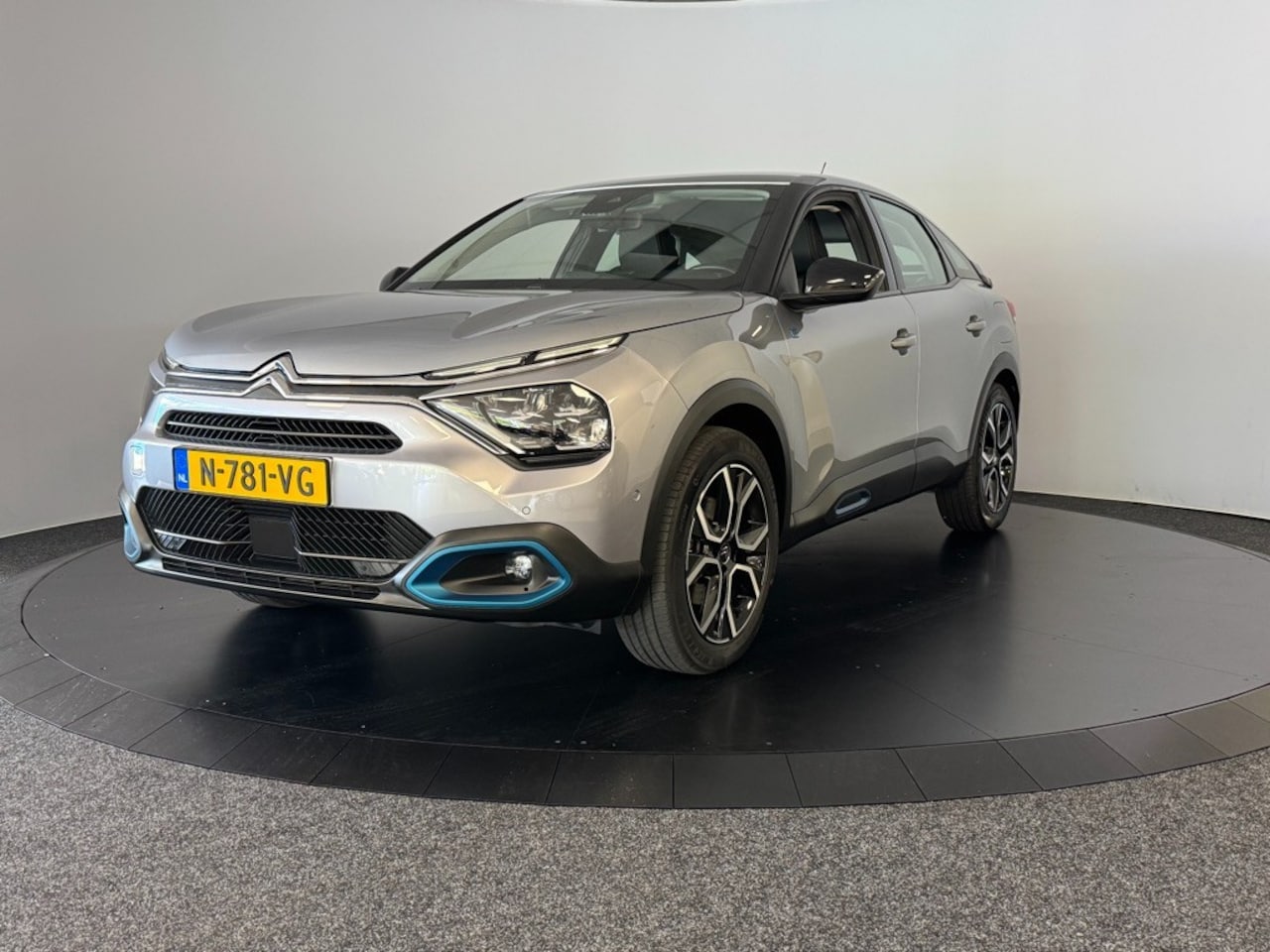 Citroën C4 - SHINE 50 KWH - AutoWereld.nl