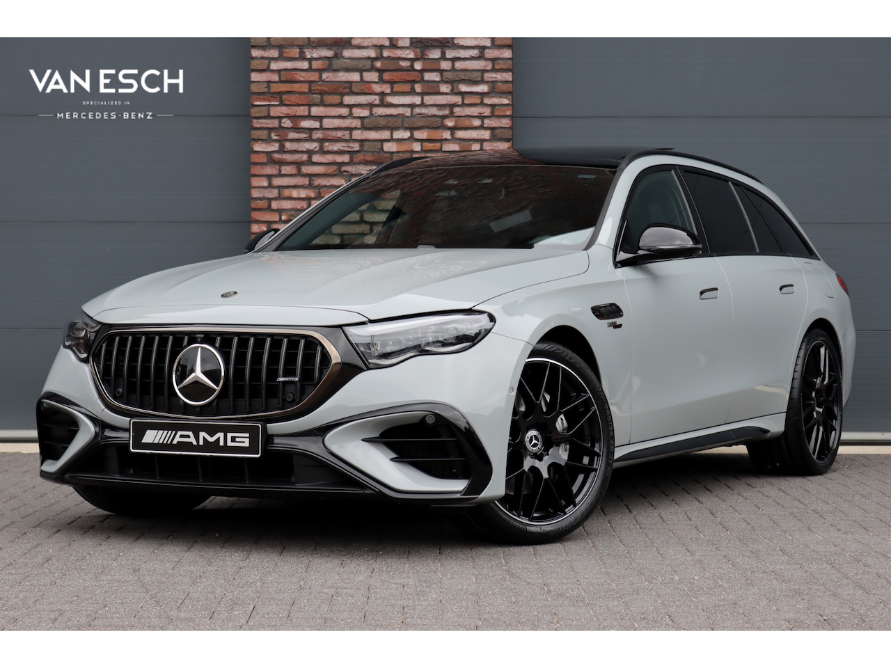 Mercedes-Benz E-klasse Estate - AMG 53 4MATIC+ Premium+ | 585pk | Hyperscreen | Achterasbesturing | Distronic+ | Trekhaak - AutoWereld.nl
