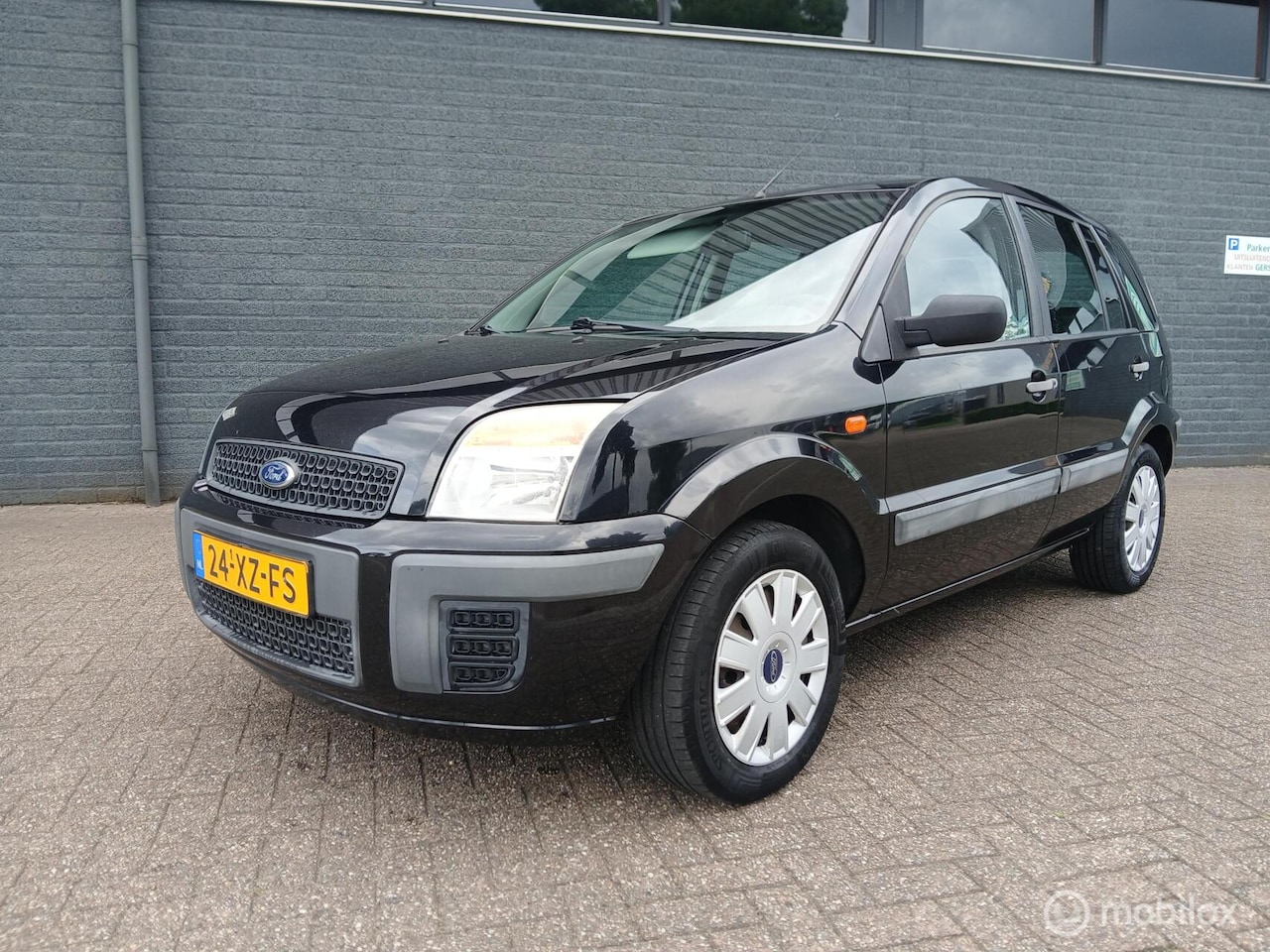 Ford Fusion - 1.4-16V 147.000Km Nap/Dealer onderhouden/Airco - AutoWereld.nl