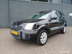 Ford Fusion - 1.4-16V 147.000Km Nap/Dealer onderhouden/Airco