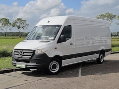 Mercedes-Benz Sprinter - 317 1.9 CDI L3 Pro L3H2 2.8T-Trekhaak Mbux Navi Pdc 170Pk Nieuw-Model Camera Automaat BPM