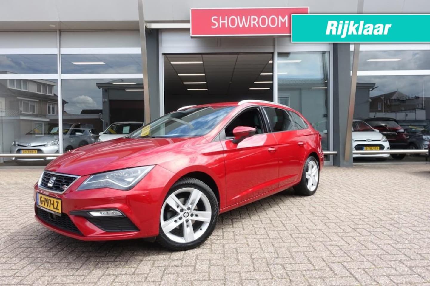 SEAT Leon - 1.0 TSI FR BUSINESS INTENSE 100%NL (All-in prijs) - AutoWereld.nl