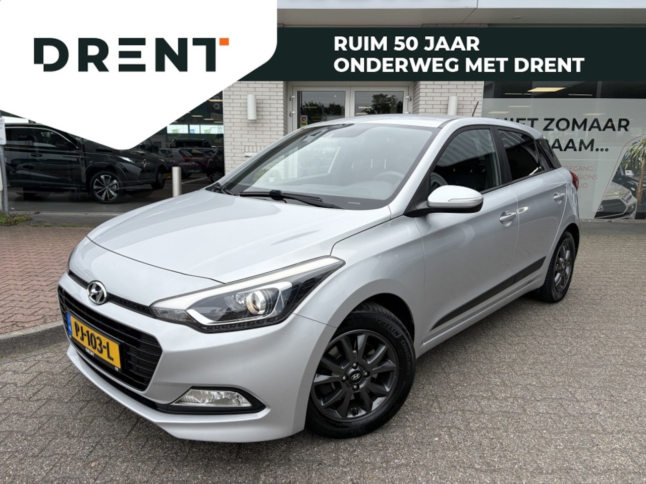 Hyundai i20 - 1.0 T-GDI Black Edition | All-season | Cruise control | Navi - AutoWereld.nl