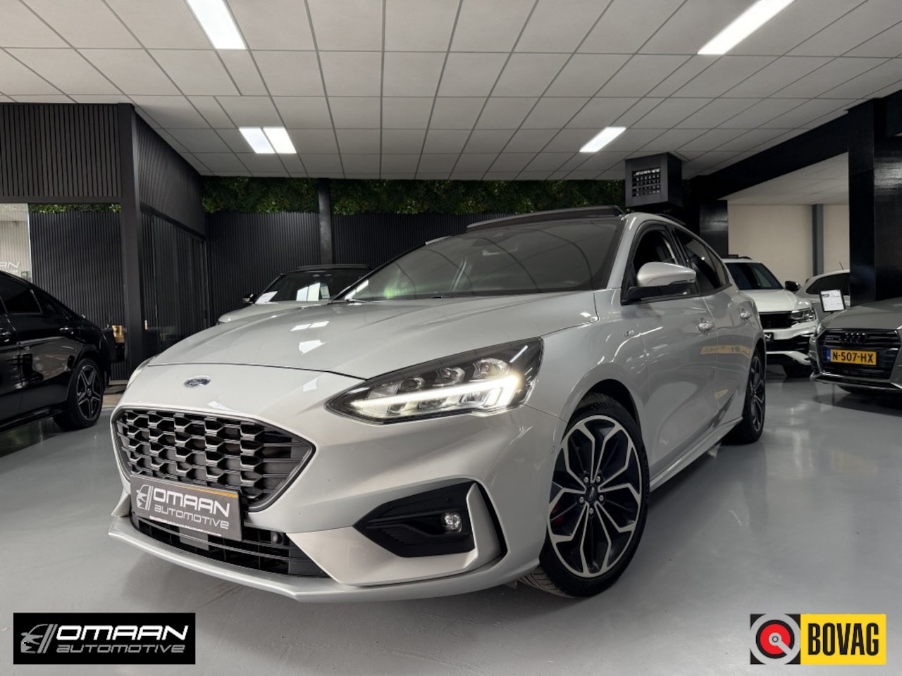 Ford Focus - 1.5 EcoBoost ST-Line AUT. PANO LANE ACC - AutoWereld.nl