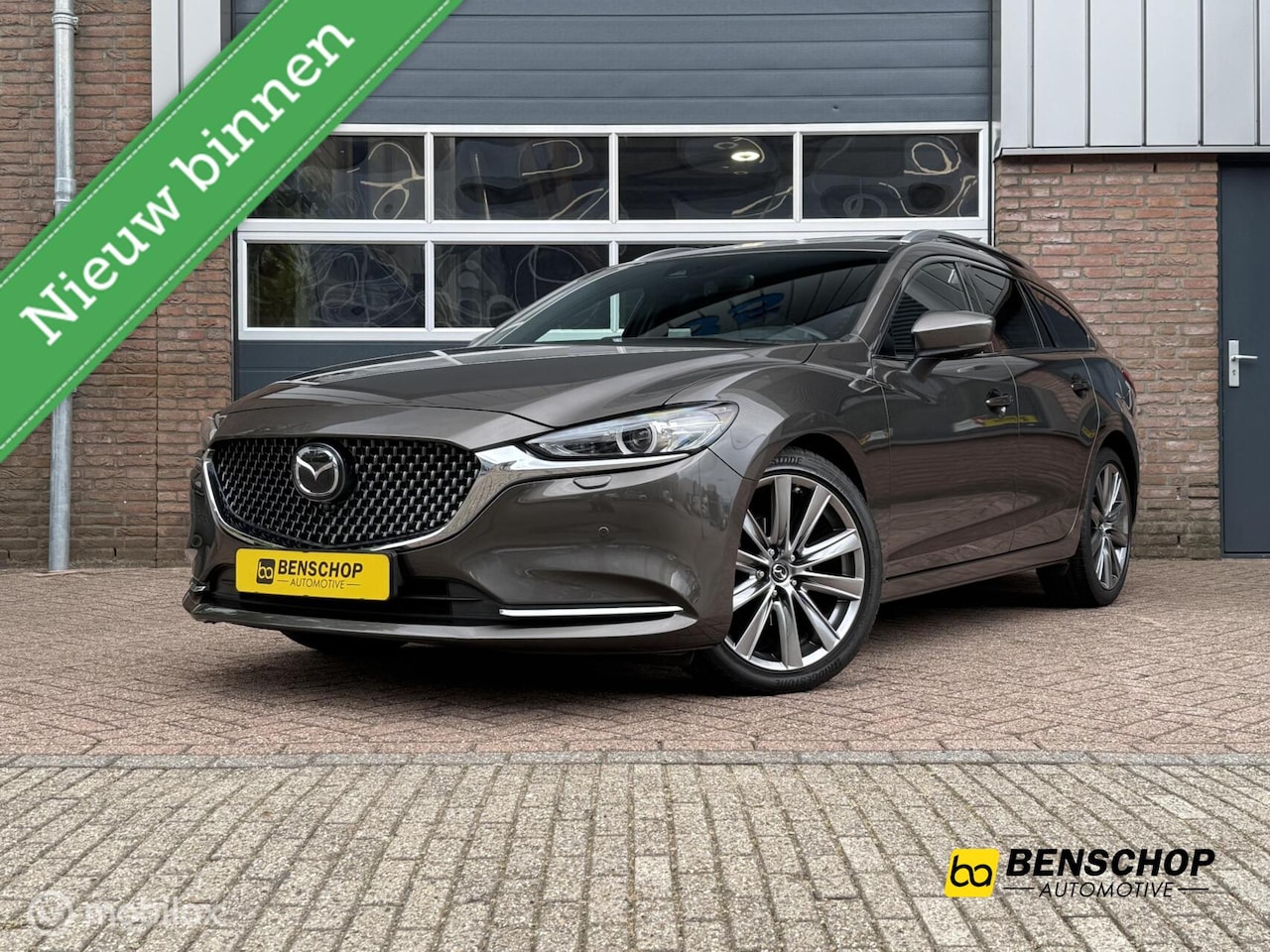 Mazda 6 Sportbreak - 2.5 SkyActiv-G 194 Signature Schuifdak Navi Bose 360 Camera Leer LED Carplay - AutoWereld.nl