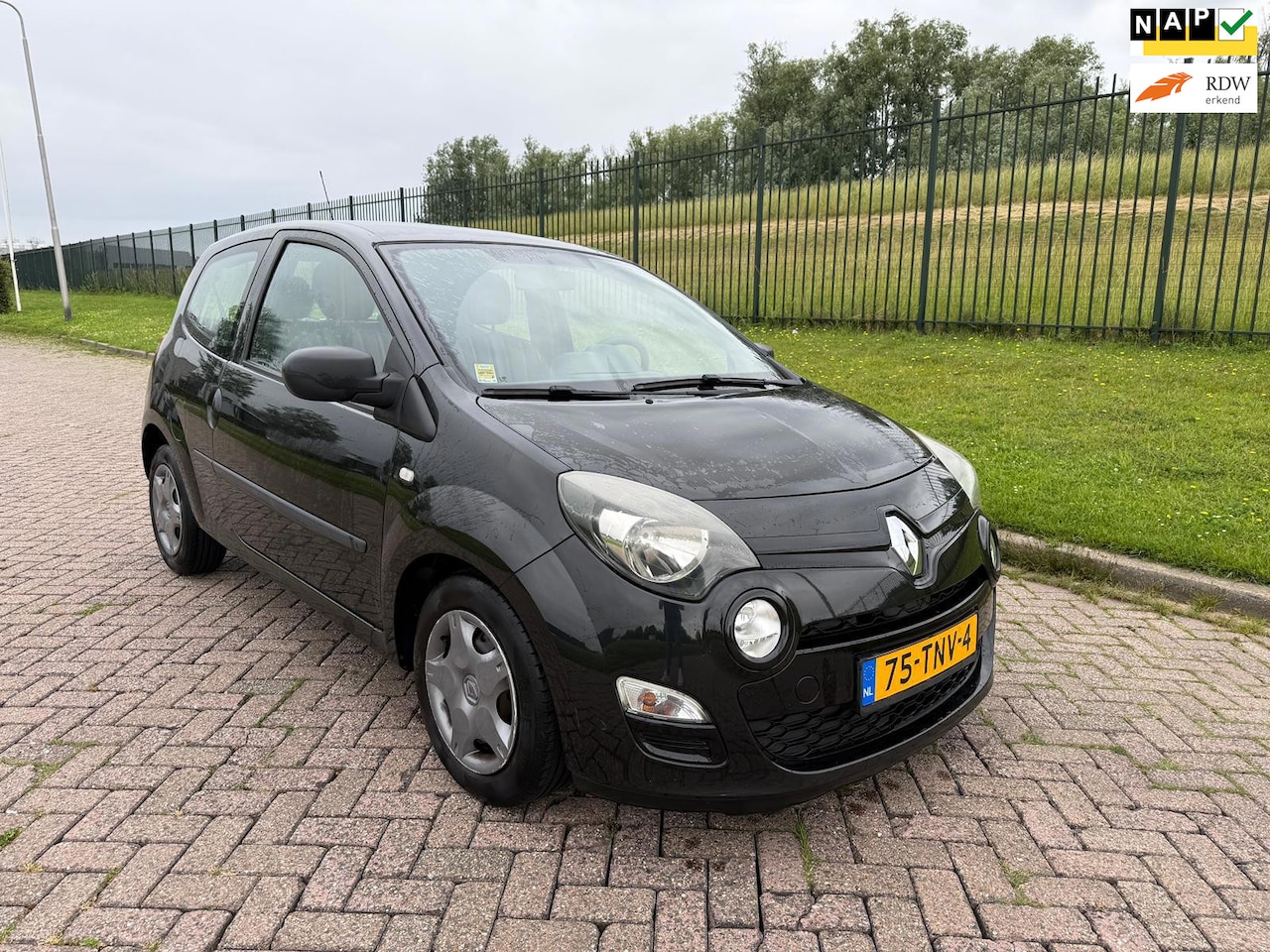 Renault Twingo - 1.2-16V Authentique 1.2 16V Authentique - AutoWereld.nl