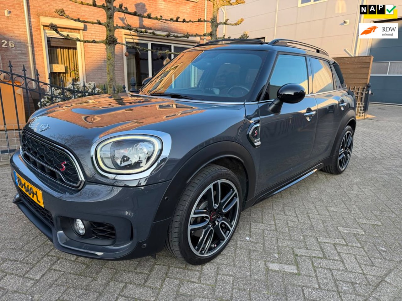 MINI Countryman - 2.0 Cooper S JCW Pakket Apple carplay - AutoWereld.nl