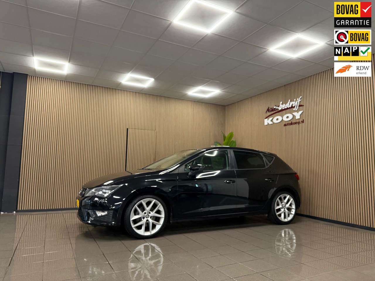 SEAT Leon - 1.4 TSI ACT FR Dynamic * Navigatie / LM Velgen / Cruise control / NL Auto * - AutoWereld.nl